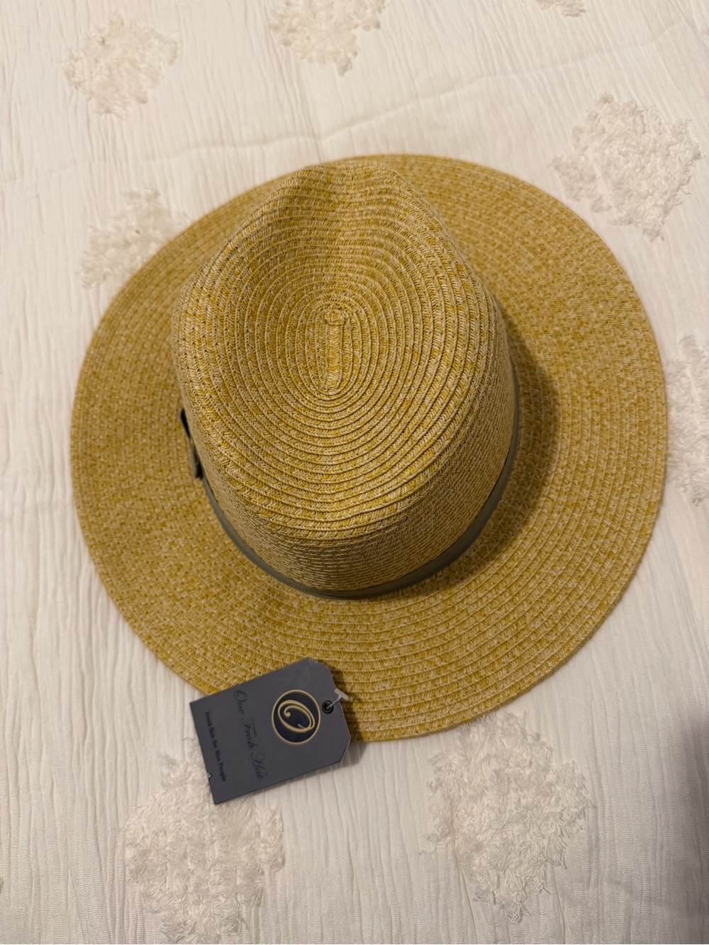 One Fresh Hat - Picture 3 of 9